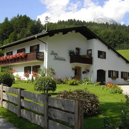Konukevi Haus Kehlstein 3*