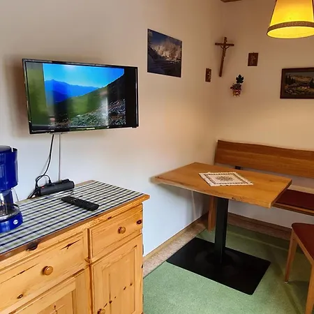 Pensionat Haus Kehlstein 3*