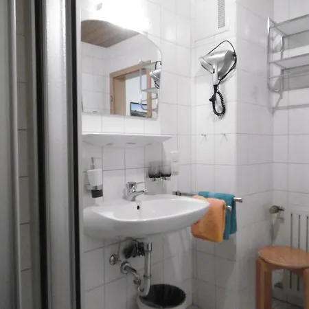 Konukevi Haus Kehlstein 3*
