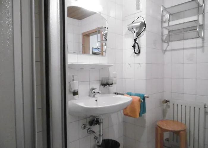 Πανσιόν Haus Kehlstein 3*